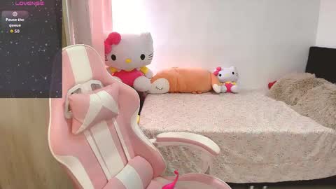 Snapshot of leylasloane chatting on April 2026 03:49:02 PM Leyla online show from April 2026 03:49:02 PM