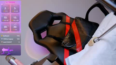 Snapshot of leyytori chatting on January 2025 06:23:01 PM Its me  online show from January 2025 06:23:01 PM