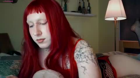 Snapshot of lia_grl chatting on June 2026 02:53:01 AM lia_grl online show from June 2026 02:53:01 AM