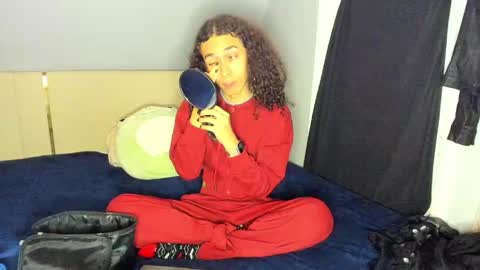 Snapshot of lia_hdz chatting on November 2025 08:25:02 AM Kabroncita online show from November 2025 08:25:02 AM