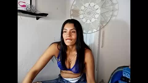 Lia online show from September 2025 09:50:01 PM