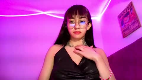 Snapshot of lia_johnson1 chatting on May 2026 10:25:01 PM Lia Johnson online show from May 2026 10:25:01 PM