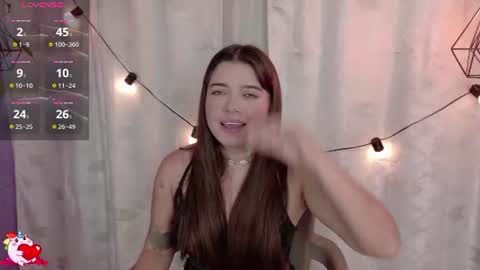 lia_little18 online show from July 2026 10:02:02 PM