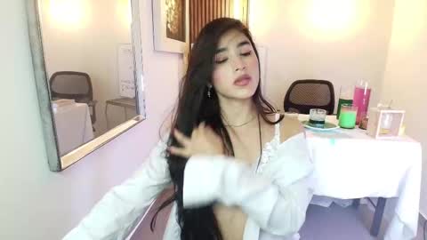 LIA online show from January 2026 06:32:02 PM