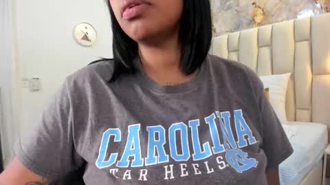 lia_mariana online show from February 2026 05:09:02 PM