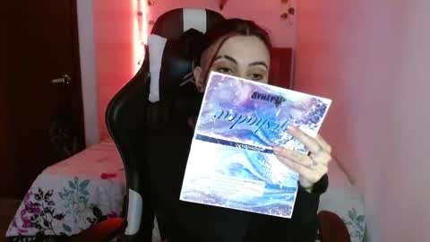 lia spicy   ig online show from December 2025 03:30:01 PM