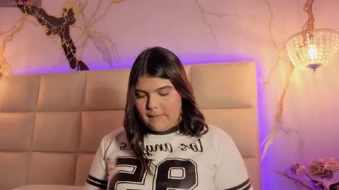 Lia online show from March 2026 07:08:01 PM