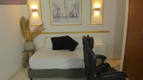 Lia  online show from February 2026 02:32:02 AM