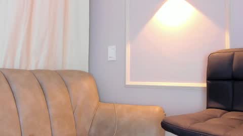 Snapshot of lia_walton__ chatting on September 2025 12:16:01 PM liz walton online show from September 2025 12:16:01 PM