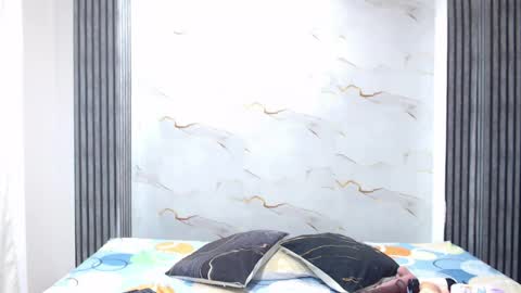 Snapshot of liaa_cams chatting on May 2026 02:50:01 AM liaa_cams online show from May 2026 02:50:01 AM