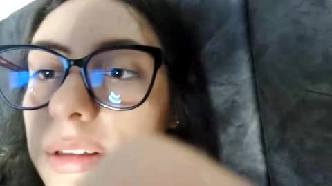 Snapshot of liaa_cute_ chatting on December 2024 03:25:02 AM   lia  online show from December 2024 03:25:02 AM