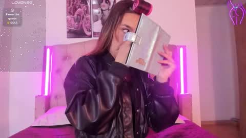 Lia  online show from January 2026 11:13:01 AM