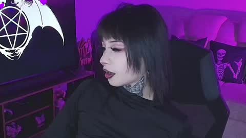 Snapshot of liaa_rodriguezz chatting on February 2025 10:03:01 PM Liaa  online show from February 2025 10:03:01 PM