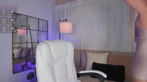Lia online show from July 2026 12:36:02 PM