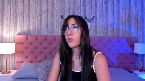 liaa turner  online show from January 2026 08:12:01 PM