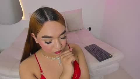 La  online show from June 2026 09:25:02 PM