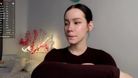 Lia  online show from March 2026 09:47:01 AM