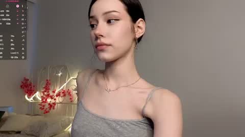 Lia  online show from June 2026 10:46:01 AM