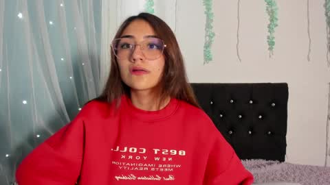 Snapshot of liah_star chatting on May 2026 05:32:02 PM Liah online show from May 2026 05:32:02 PM