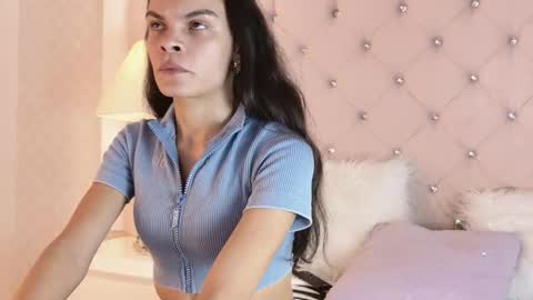  Liah  online show from October 2025 12:46:01 PM