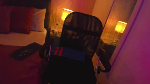 Liam Adamms online show from February 2026 08:53:02 PM