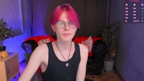 Snapshot of liam_blair chatting on May 2026 06:00:02 AM LIAM online show from May 2026 06:00:02 AM