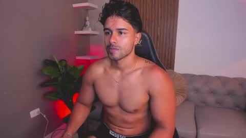 Liam Collins online show from April 2026 11:49:01 AM