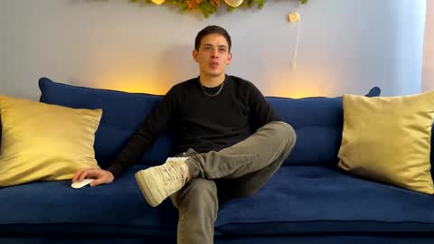 Snapshot of liam_enzho chatting on January 2025 05:16:02 PM Liam online show from January 2025 05:16:02 PM