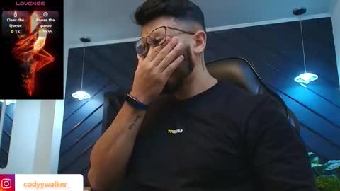 LIAM KLEIN online show from February 2026 11:42:02 AM