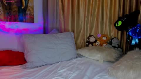 liam online show from November 2025 12:54:02 AM