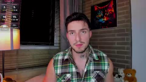 Snapshot of liam_oficial chatting on June 2026 04:15:02 AM liam online show from June 2026 04:15:02 AM
