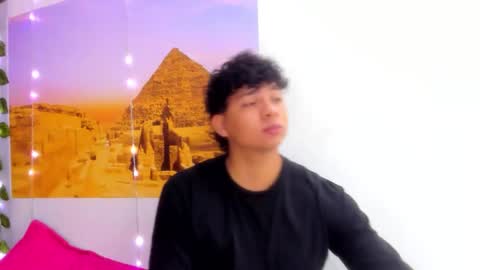 liam online show from October 2025 12:35:01 PM