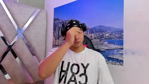 liam online show from November 2025 12:47:01 PM