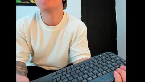 Call me Lian online show from June 2026 12:20:01 PM