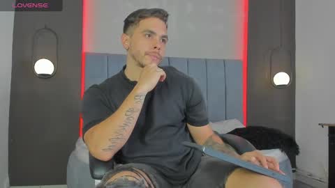 Liam online show from April 2026 08:09:01 PM