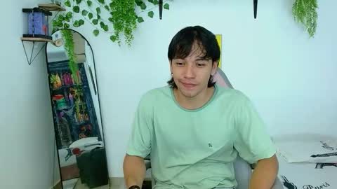 liamxul online show from September 2025 06:23:02 PM