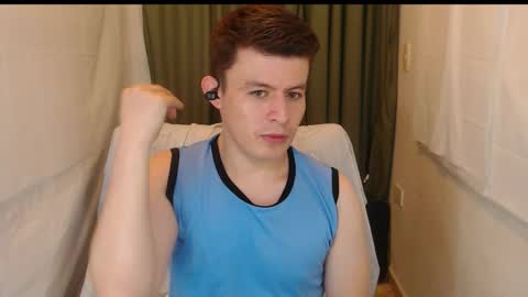 lian_eathan online show from November 2025 12:02:01 AM