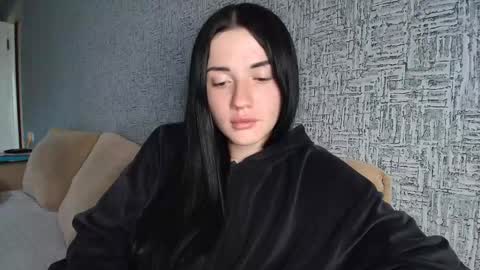 liana_diva online show from March 2026 01:00:01 PM