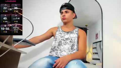 lianfox_ online show from July 2026 01:29:02 PM