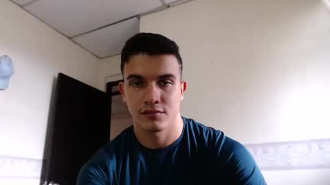 Liamstonne online show from April 2026 08:14:01 PM