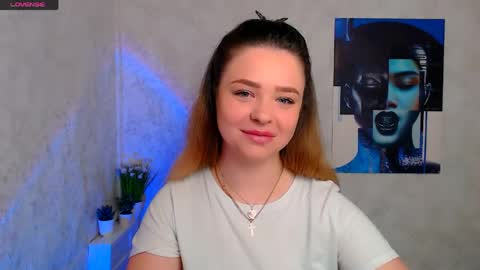 Snapshot of liaralime_ chatting on May 2026 07:48:01 AM Liara online show from May 2026 07:48:01 AM