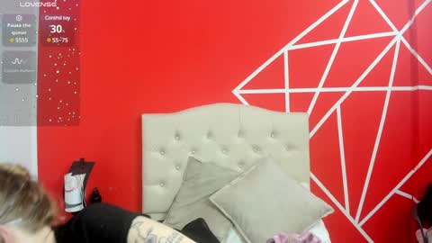 Snapshot of liaroberts1 chatting on January 2025 12:05:02 PM Lia Roberts online show from January 2025 12:05:02 PM
