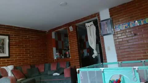 Snapshot of liarouse04 chatting on May 2026 10:56:02 AM Liarouse04 online show from May 2026 10:56:02 AM