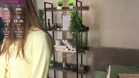 Snapshot of libbienoffsinger chatting on June 2026 01:21:01 AM Ada online show from June 2026 01:21:01 AM