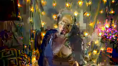 Snapshot of libertaamore chatting on December 2024 11:51:01 PM Liberta online show from December 2024 11:51:01 PM