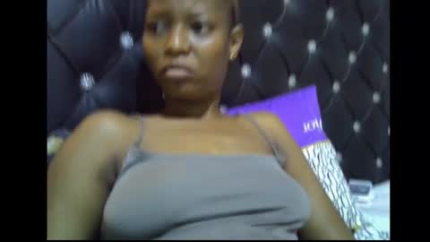 lickmefuckmex online show from February 2026 02:34:01 PM