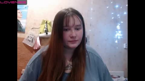 Snapshot of light_lunaa chatting on December 2024 02:37:02 PM light_lunaa online show from December 2024 02:37:02 PM