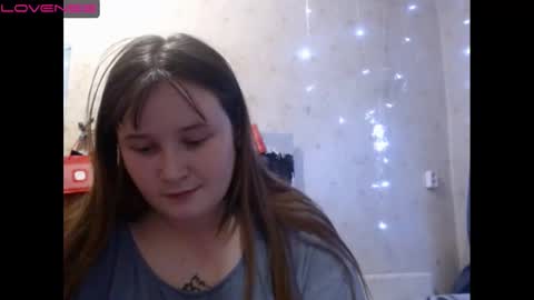 Snapshot of light_lunaa chatting on December 2024 10:21:01 AM light_lunaa online show from December 2024 10:21:01 AM