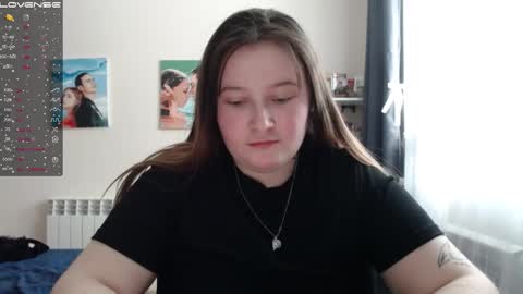 Snapshot of light_lunaa chatting on February 2025 11:20:02 AM light_lunaa online show from February 2025 11:20:02 AM