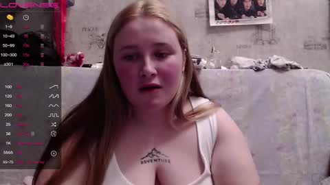Snapshot of light_lunaa chatting on October 2025 03:04:01 PM light_lunaa online show from October 2025 03:04:01 PM
